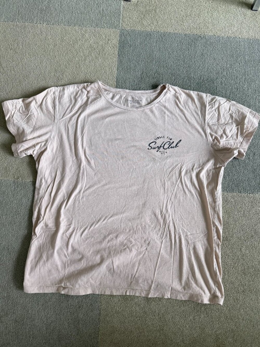 Uluwatu Bali - Single Fin Surf Club T-Shirt - Men's L